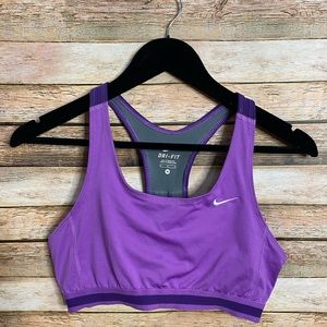 Nike| Dry Fit Sports Bra| Size M| Purple